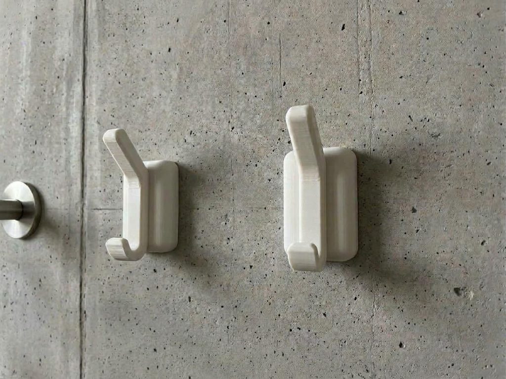 Gancho para toallas de baño c/u