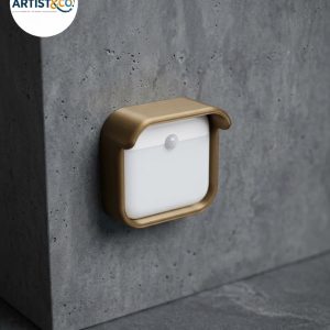 Luz de piso con sensor y visera antideslumbramiento
